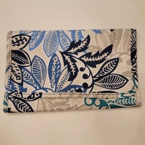 Vera Bradley - Makeup Brush Organizer Travel Case - VBF18 - Santiago Print